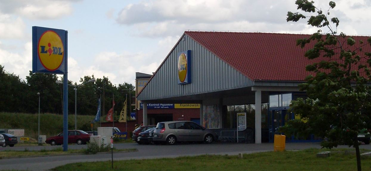 Lidl obniża ceny o połowę! Kapitalne towary za pół darmo w każdym sklepie