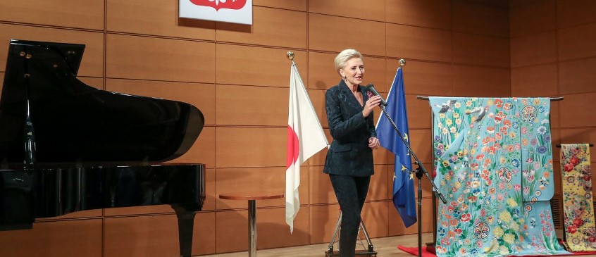 Agata Duda rozłożyła internautów na łopatki. Wystarczyło jedno zdjęcie, które podbija sieć