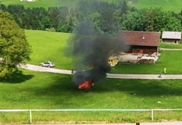 Makabryczny wypadek ex-gwiazdy TOP GEAR. Samochód doszczętnie spłonął (FOTO)