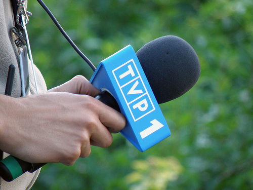 Znany dziennikarz TVP skazany na więzienie. Dopuścił się haniebnych czynów