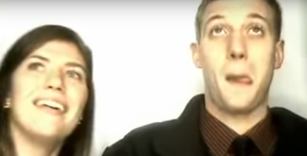 Chłopak zaprosił ją do fotobudki. Ale w najśmielszych snach nie mogła przewidzieć, co w niej wyciągnie ze spodni