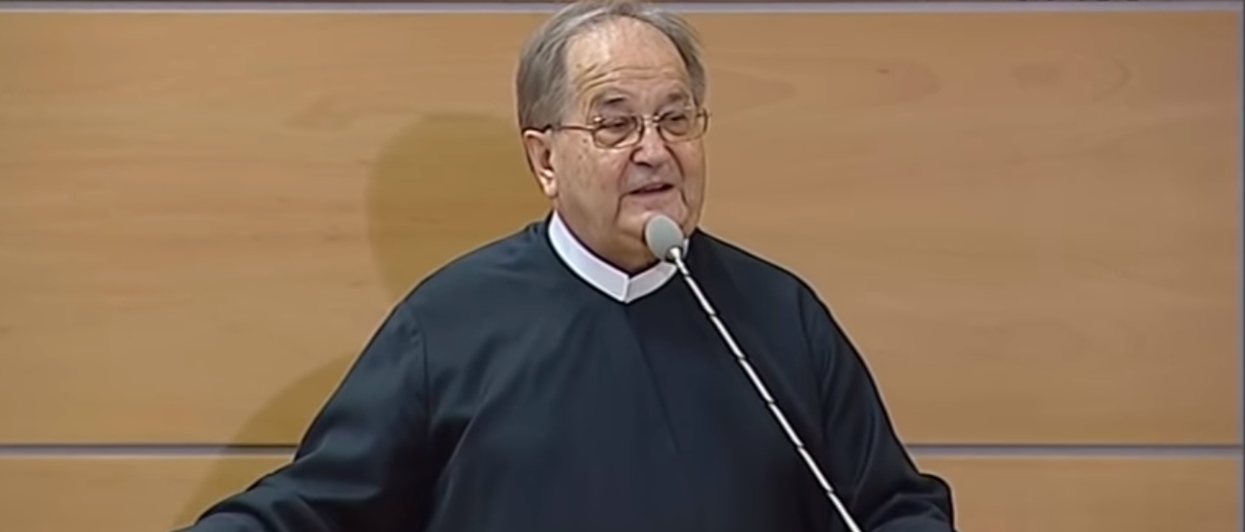 Jedną decyzją rozsierdzili Tadeusza Rydzyka. Dostało się każdemu