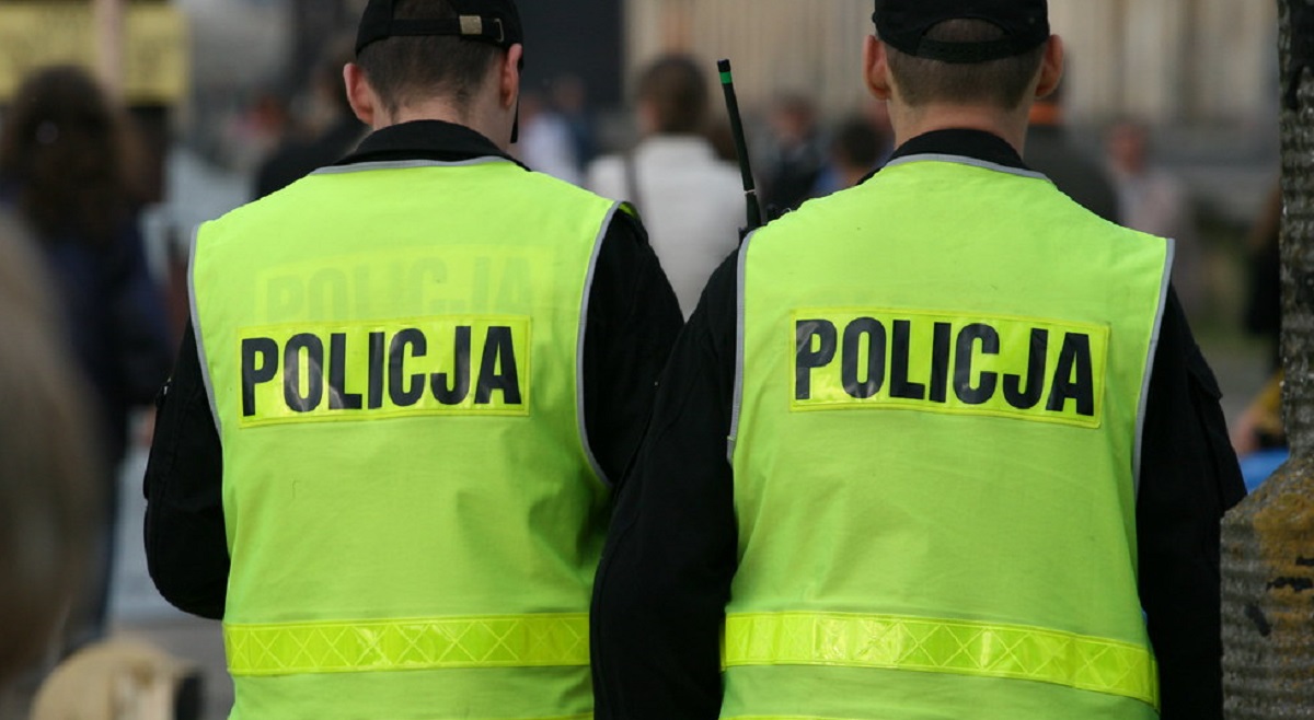 Niepojęte pilne wiadomości z polskiej miejscowości. Policjant zastrzelił młodego mężczyznę