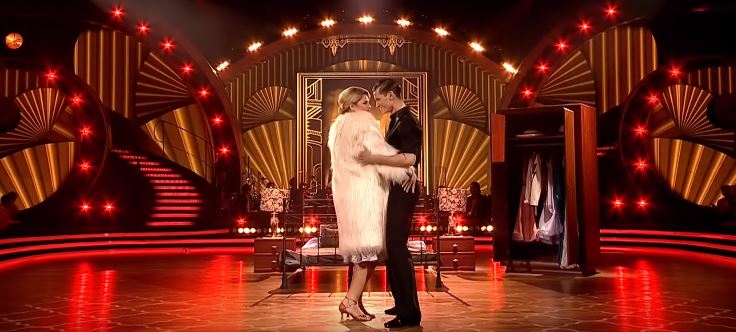 Widzów Polsatu musiało zatkać. Romanowska na wizji mocno trzasnęła gwiazdora w intymną część ciała