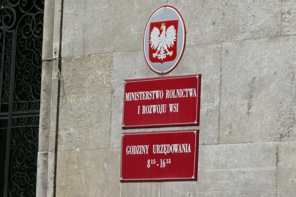 Przez zaniedbania rządu Polska zapłaci setki milionów kary