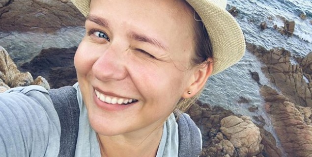 Aneta Zając jest łysa! Do sieci trafiło zdjęcie gwiazdy "Pierwszej miłości" bez włosów