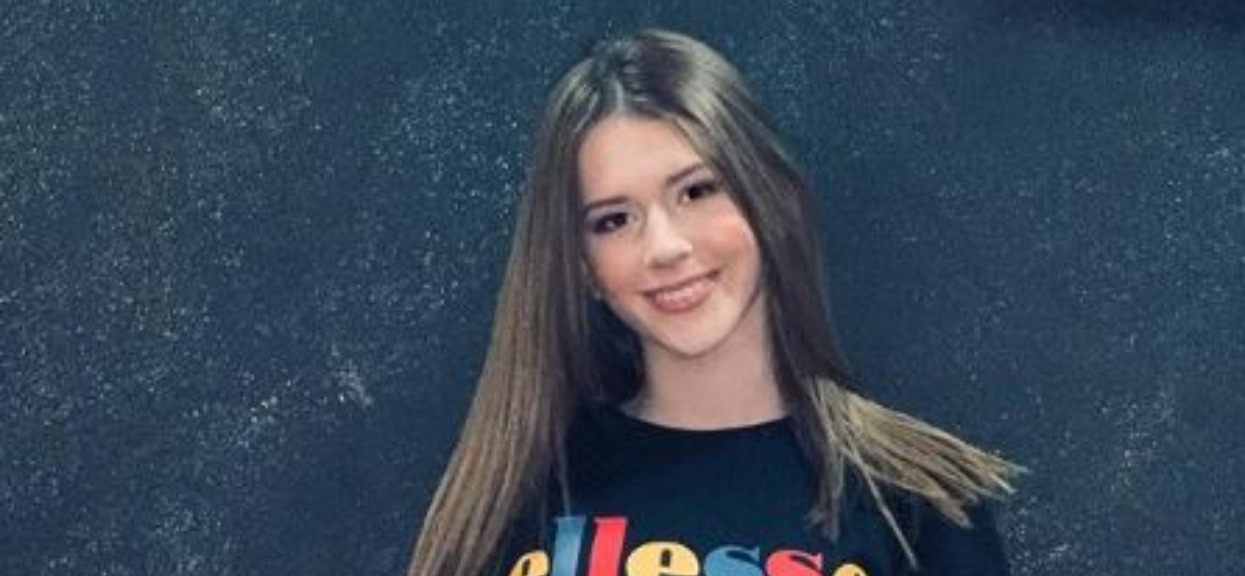 Nie za ostro jak na 14 lat? Roksana Węgiel otworzyła Eurowizję w sukience tak krótkiej, że ledwo zasłaniała cokolwiek