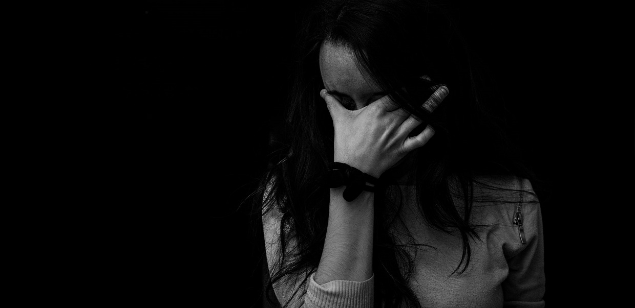 Piękna 30-latka cierpi na okropną chorobę, jest za późno na pomoc. Już nigdy nie zje normalnego posiłku ani się nie napije