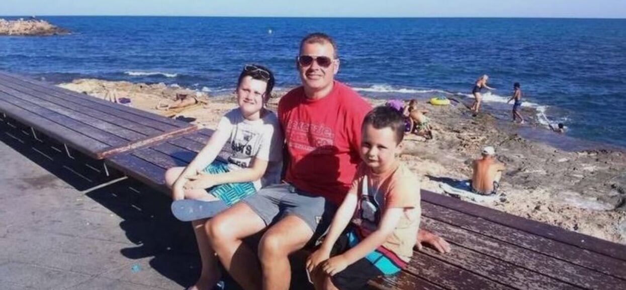 Żona odkryła, że mąż chce kupić tabletki gwałtu. W życiu by nie przewidziała, co zrobi ich synom