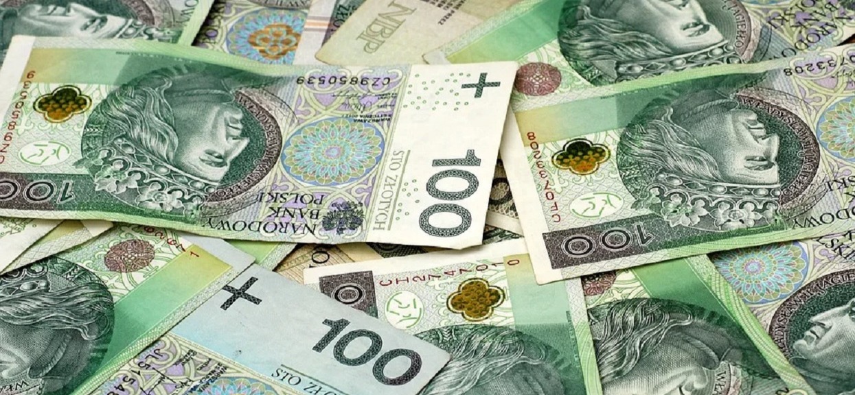 Zobaczyła ukochanego po 34 latach i nogi się pod nią ugięły. Od 16 roku życia była w nim na zabój zakochana