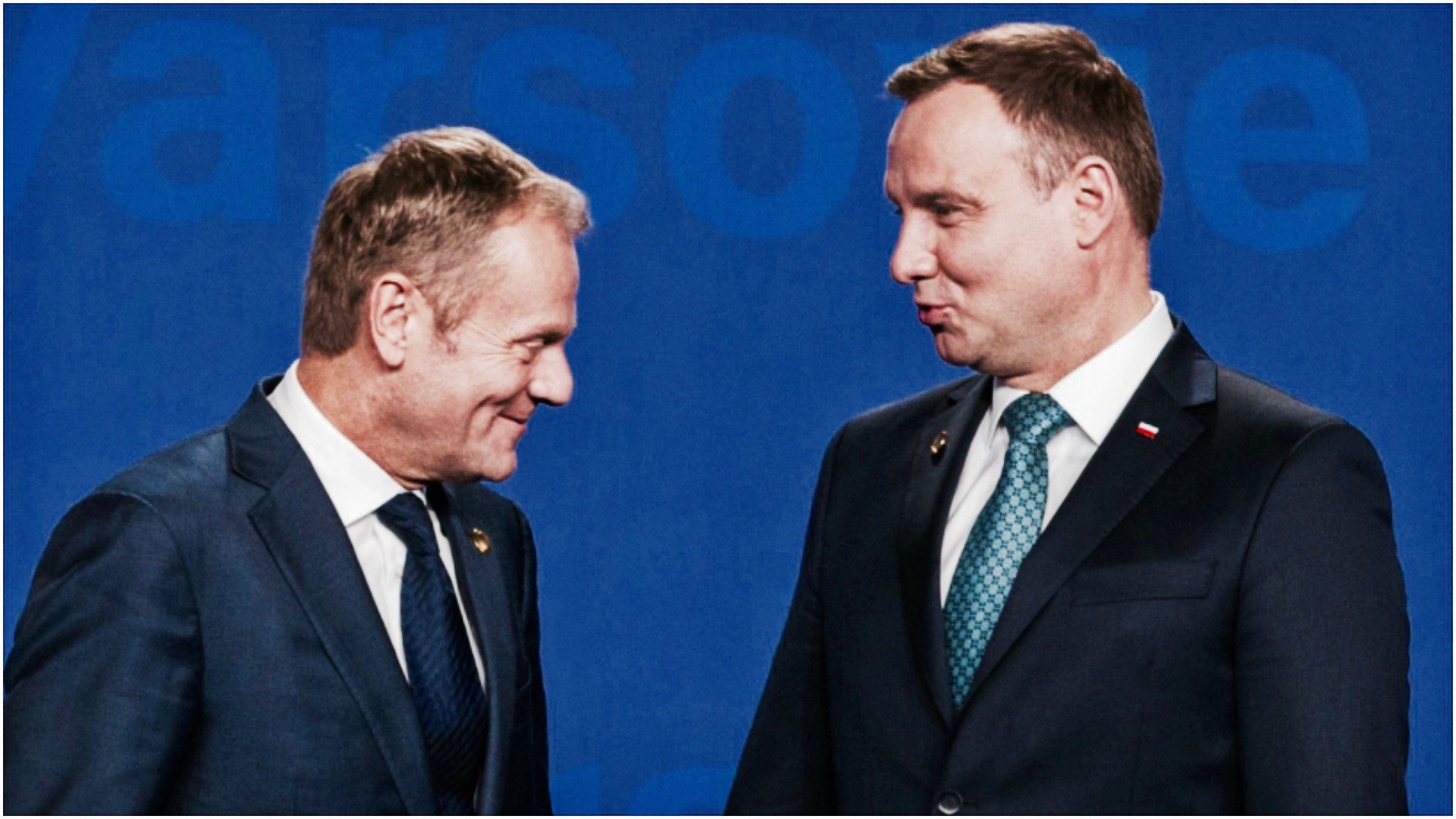 Tusk chciał przylecieć do Polski. Prezydent go upokorzył