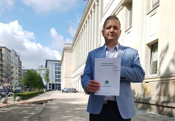 Marcin dostał wyniki moczu i pobladł. Jadł to co my wszyscy, norma glifosatu przekroczona czterokrotnie