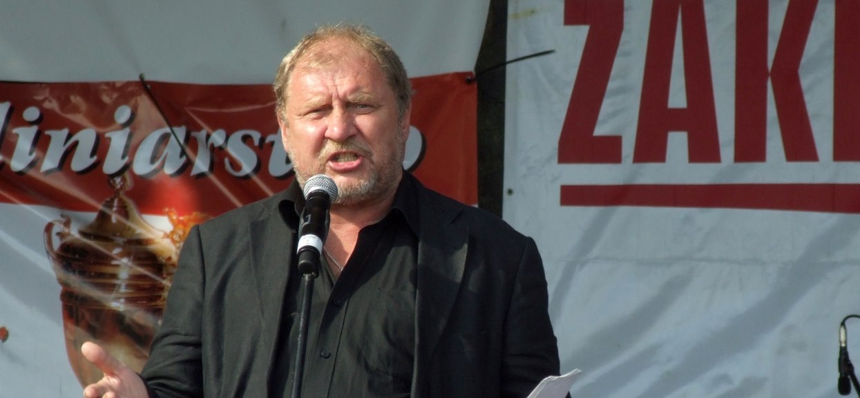 Nie wytrzymał i w końcu ujawnił. Grabowski powiedział prawdę o swoich żonach