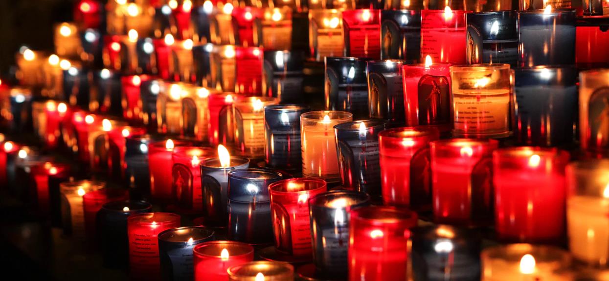 8 Polaków zginęło, aż 35 rannych. Tragiczne informacje obiegły media