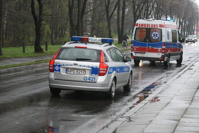 Najgorszy finał imprezy w polskim mieście. Nie żyje 39-latka, szybka akcja ratunkowa nie pomogła