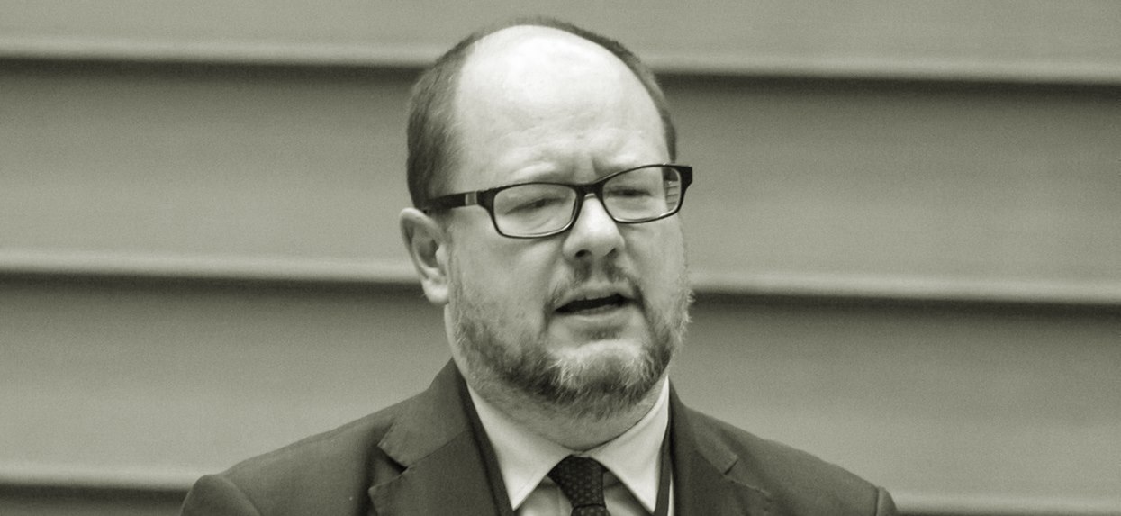Niedługo mija rok od śmierci Pawła Adamowicza. Wdowa wyznała, co zrobiła z obrączką po mężu, serce się kraja