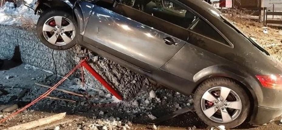 Wyjechali na ferie zimowe. 7 osób nie żyje, 10 jest rannych, zatrważające szczegóły tragedii, do której doszło w zagranicznym kurorcie