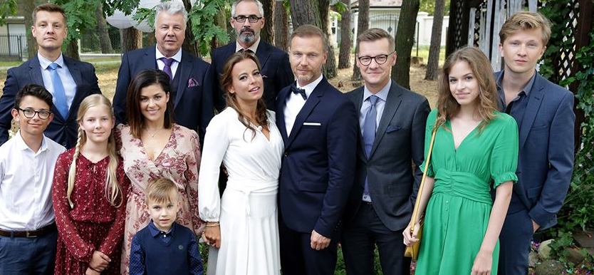 Gwiazdor "M jak miłość" przerwał milczenie. Odejdzie z serialu po głośnej aferze?