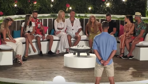 Uczestniczka Love Island maltretowana? Oskarża byłego partnera, on nie pozostaje dłużny