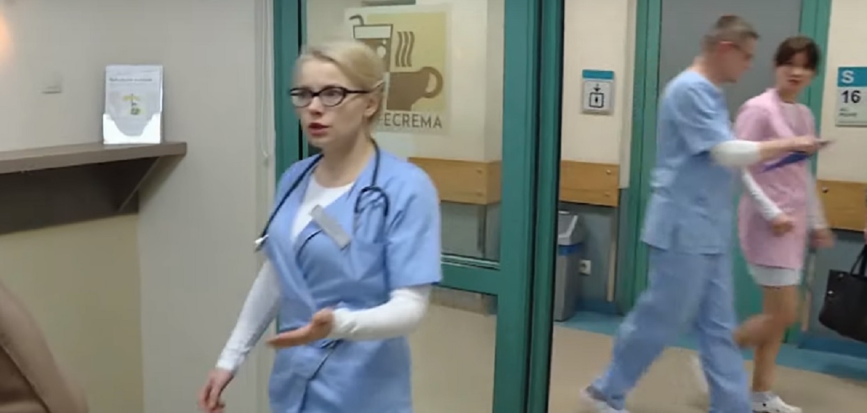 Widzom TVN odebrało mowę. Pokazali kobietę, która zrobiła sobie enemę z kawy. Skutki były opłakane