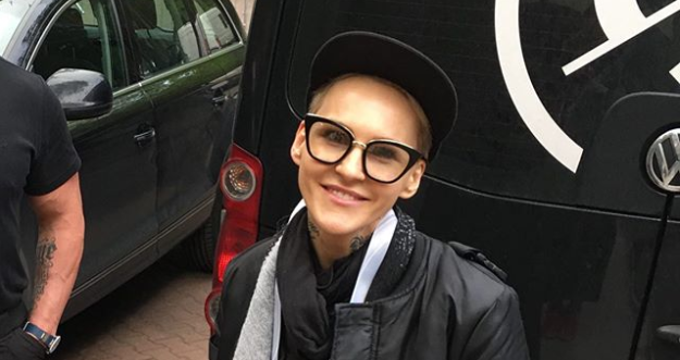 Agnieszka Chylińska zaszalała z włosami. Czegoś takiego jeszcze nie miała na głowie, ledwo można ją rozpoznać