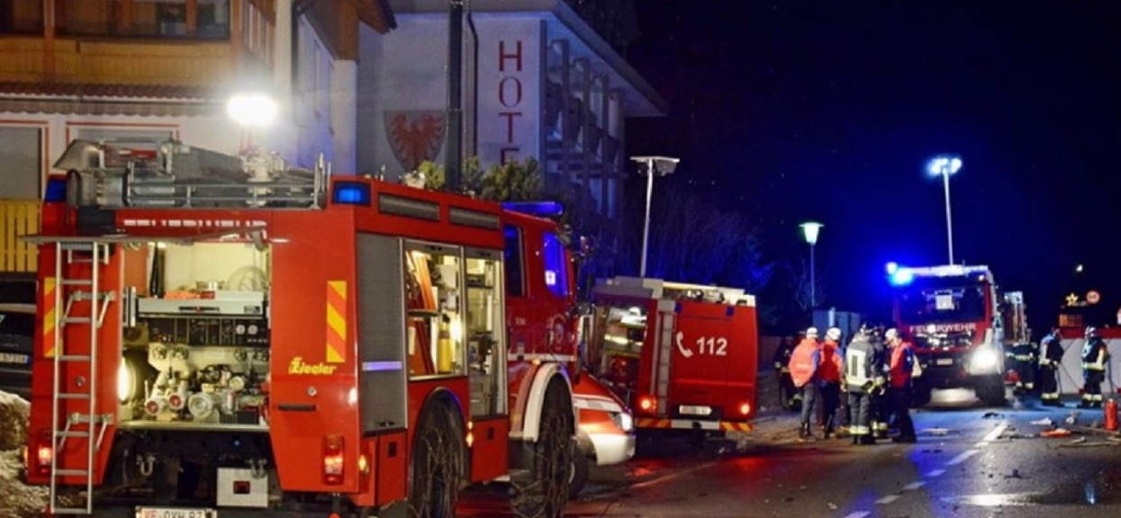 Kupił chleb za 10 złotych. W środku czekało na niego obmierzłe znalezisko, zdjęcie mówi samo za siebie