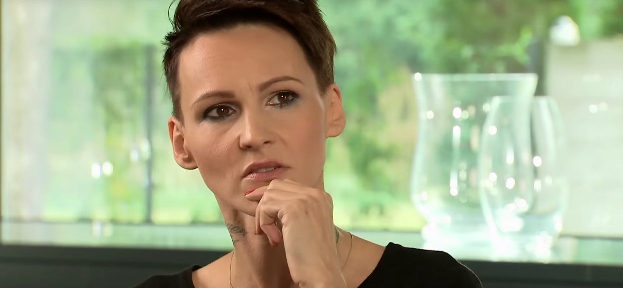 Agnieszka Chylińska z oszpeconą twarzą. Fani nie mogą patrzeć spokojnie, zagotowali się