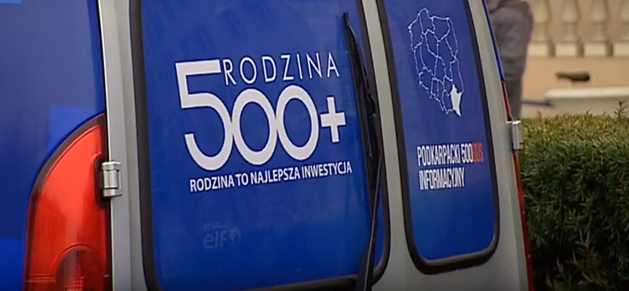 500 plus zniknie, ale pojawi się w jego miejsce inne świadczenie. Sprawa już przesądzona?