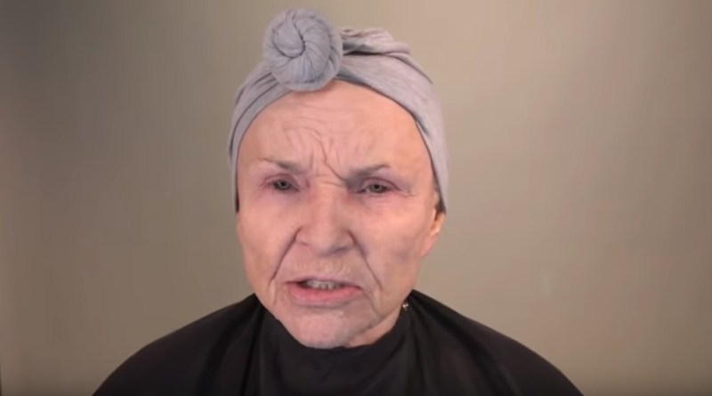 Rozwiodła się po 44 latach małżeństwa. Z wyglądu zmłodniała o 20 lat dzięki niezwykłej metamorfozie
