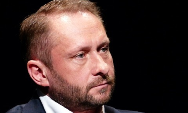 Kamil Durczok zdecydował się na radykalny krok. Chodzi o jego syna