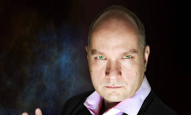 Był gwiazdorem "Big Brothera", teraz jest jasnowidzem. Jego wizja dla wszystkich Polaków jest przerażająca