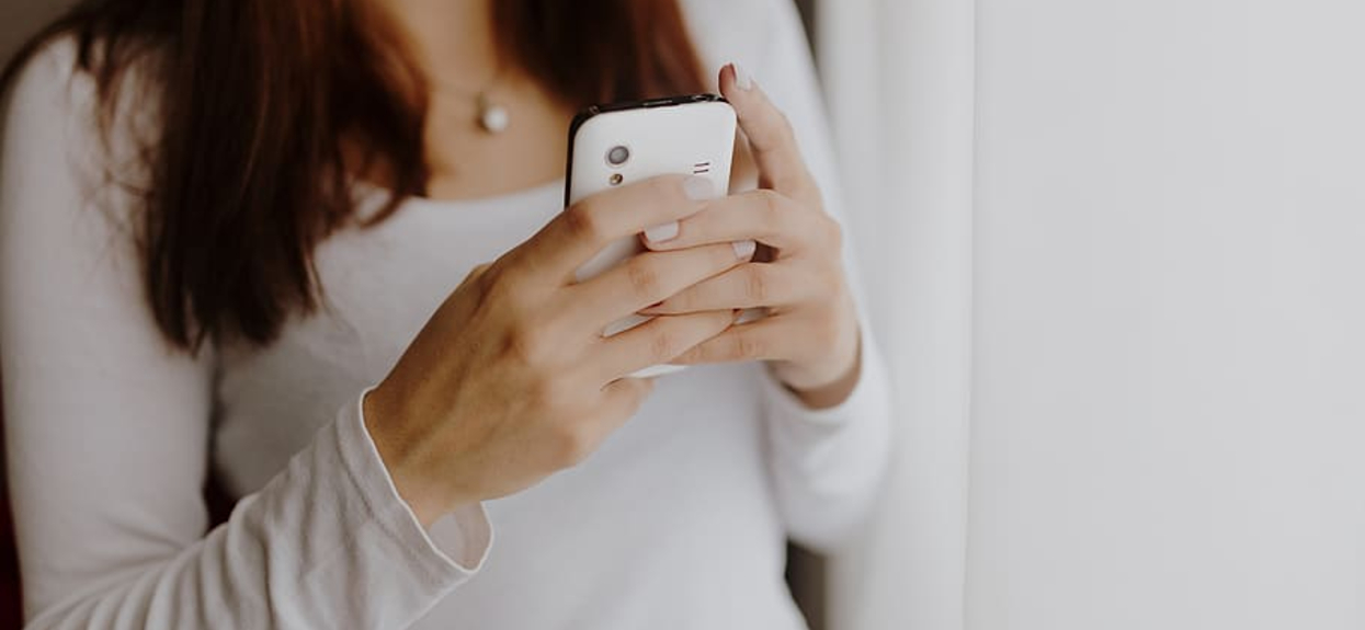 11-latek popełnił samobójstwo. Mama, przeglądając jego telefon, zamarła, wszystko stało się jasne