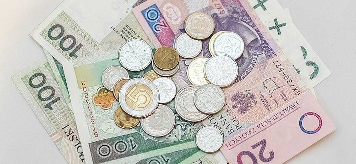 Czy emerytura powinna być zwolniona z podatku?