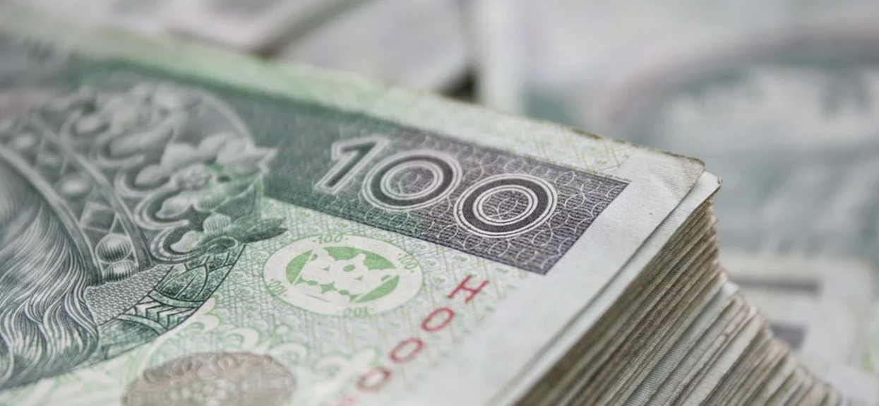 Rewelacyjna wiadomość dla emerytów. Na dniach dostaną dodatkowe pieniądze