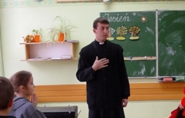 Szokujące treści w podręczniku do religii. Rodzicom aż odebrało mowę