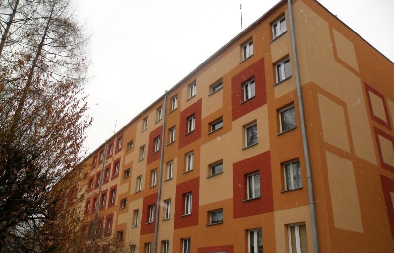 Czy mieszkania w Polsce powinny być tańsze?