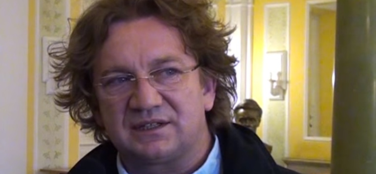 Paweł Królikowski przemówił do księdza. Jego słowa wyciskają łzy