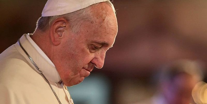 Afera wokół papieża Franciszka. Wierni są przerażeni, jak mógł zrobić coś takiego?