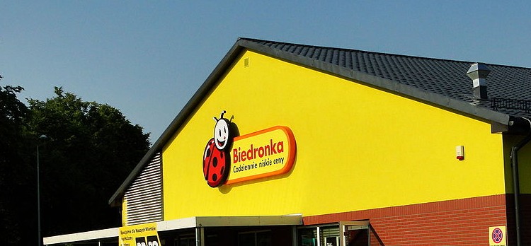 Polacy zrobią zakupy w Biedronce za darmo. Wiadomo, komu się uda
