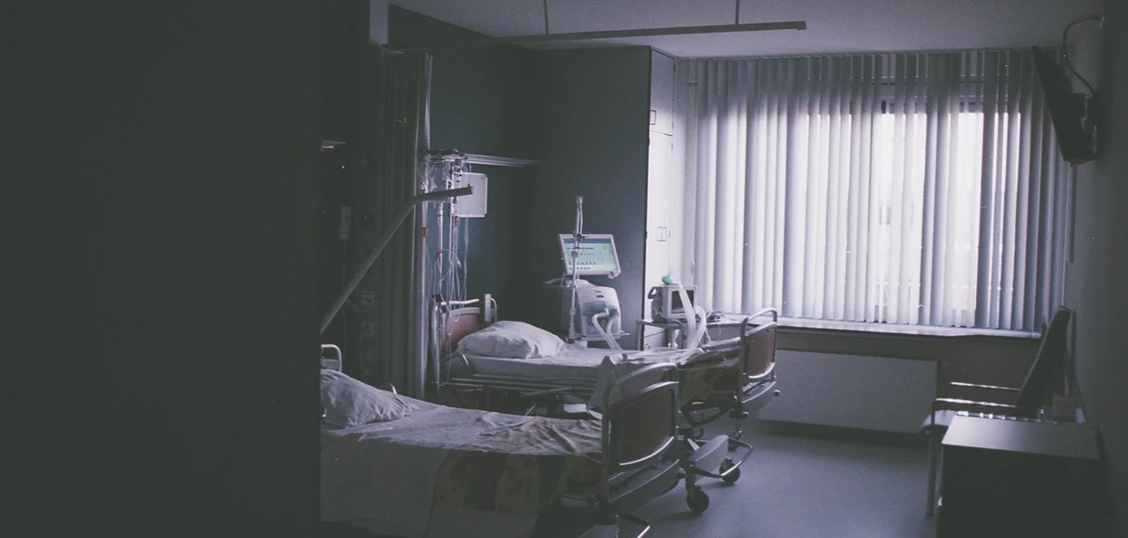 Zwiększa ryzyko w przypadku zakażenia koronawirusem. Nawet u młodych ludzi, lekarze ostrzegają aby nie lekceważyć niebezpieczeństwa