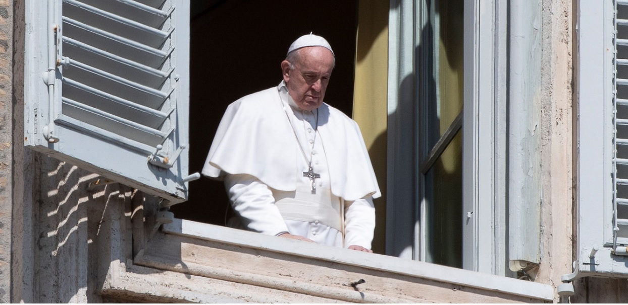 Jedno zdjęcie, które mówi wszystko o światowej pandemii. Jest na nim papież Franciszek