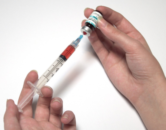 Przełom w walce z koronawirusem? Trwa pierwszy test kliniczny szczepionki