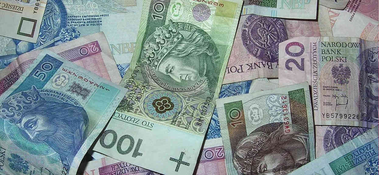 Co zrobić, aby otrzymać zapomogę od rządu w związku z koronawirusem? Są już konkretne informacje