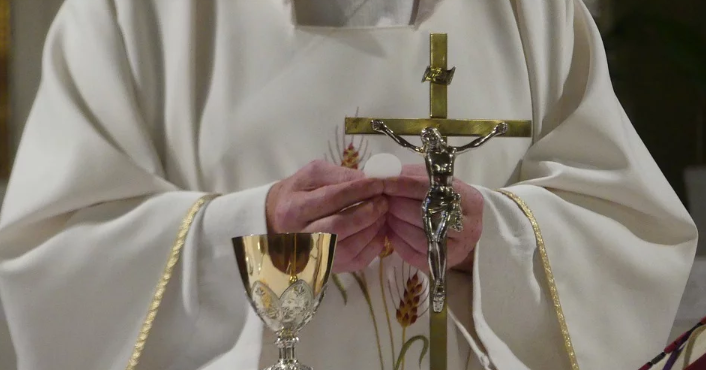 W głowie się nie mieści, co wyprawiał ksiądz podczas kwarantanny. Może zapłacić nawet kilkadziesiąt tysięcy złotych