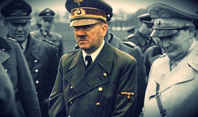 Poznajcie ostatniego KREWNEGO i obrońcę Hitlera