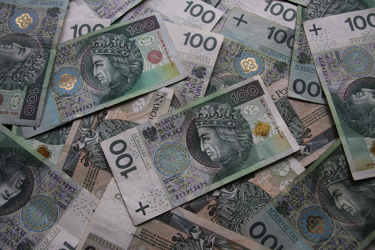 Chwilówki w weekend - 5 powodów, dla których warto z nich skorzystać