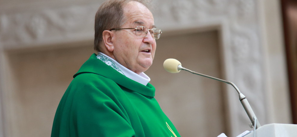 Rydzyk podczas epidemii wyrzucił swojego ulubieńca na bruk. Nie zamierza milczeć, ujawnia, o co prosił go duchowny