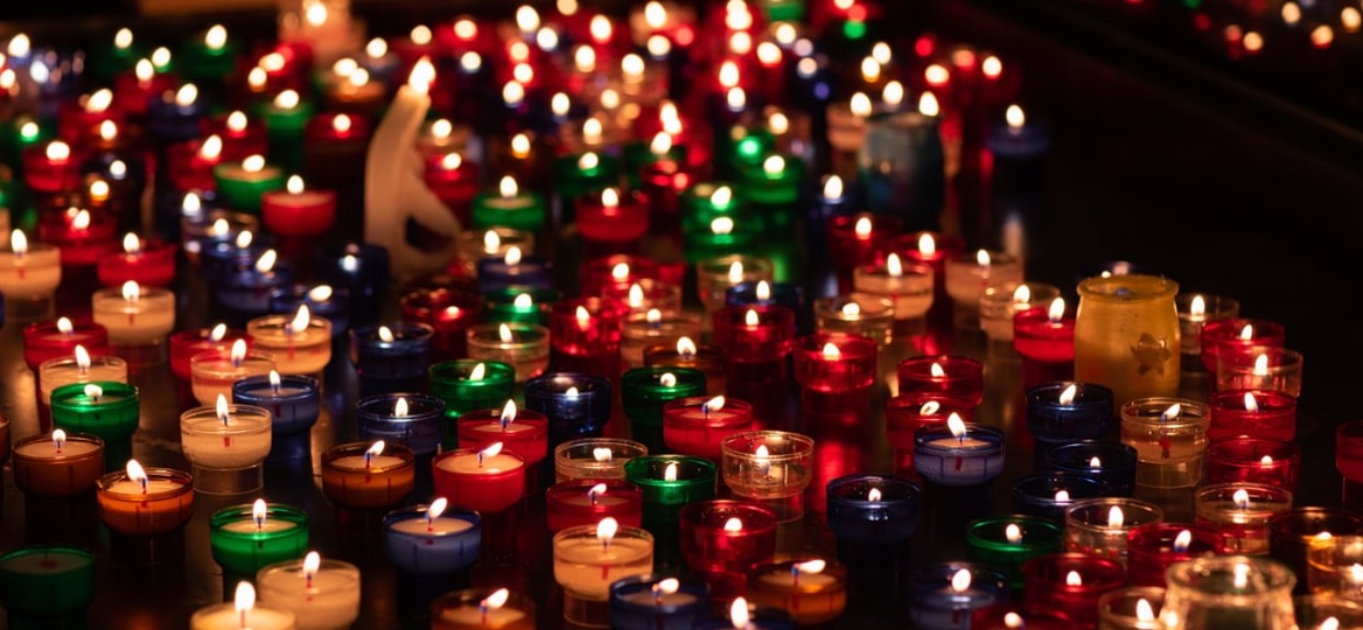 Tragedia, zmarło 600 osób. Uwierzyli w nieprawdziwe informacje, o produkcie, który uodparnia na koronawirusa