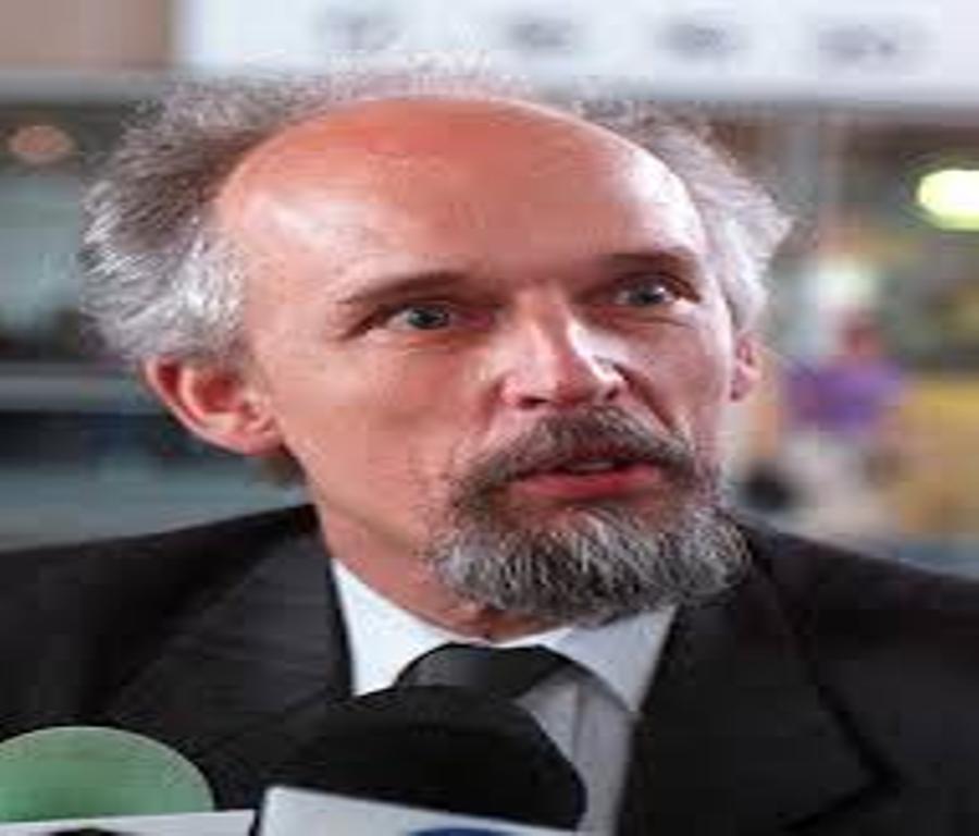 Janusz Korwin - Mikke - studium przypadku
