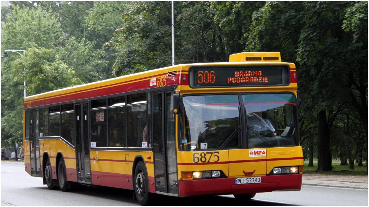 Od teraz wszyscy kontrolerzy biletów będą nosić TO. Łatwo ich rozpoznasz!